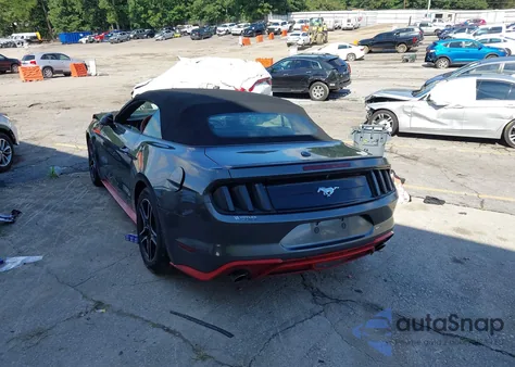 2018 Ford Mustang Ecoboost Premium z USA, uszkodzony, nr VIN 1FATP8UH0J5110242